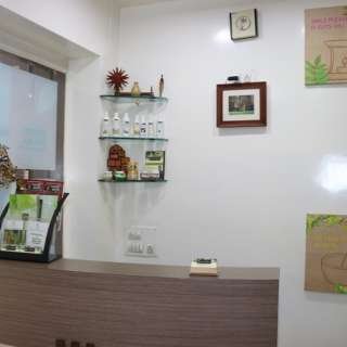 GANATRA AYURVEDA & PANCHKARMA CLINIC